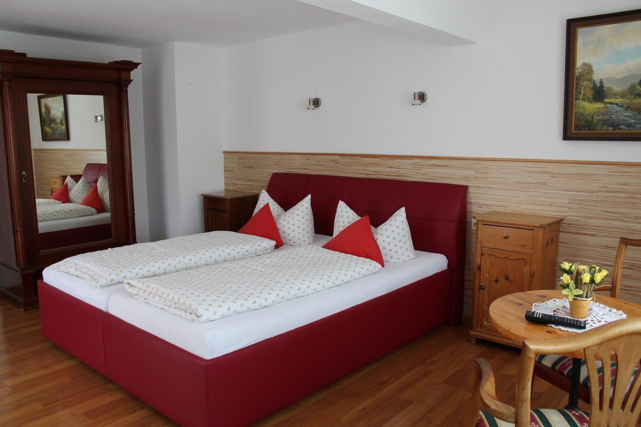 Gaestehaus Pfefferle Hotel Garni Und Ferienwohnungen Sigmaringen Exteriör bild